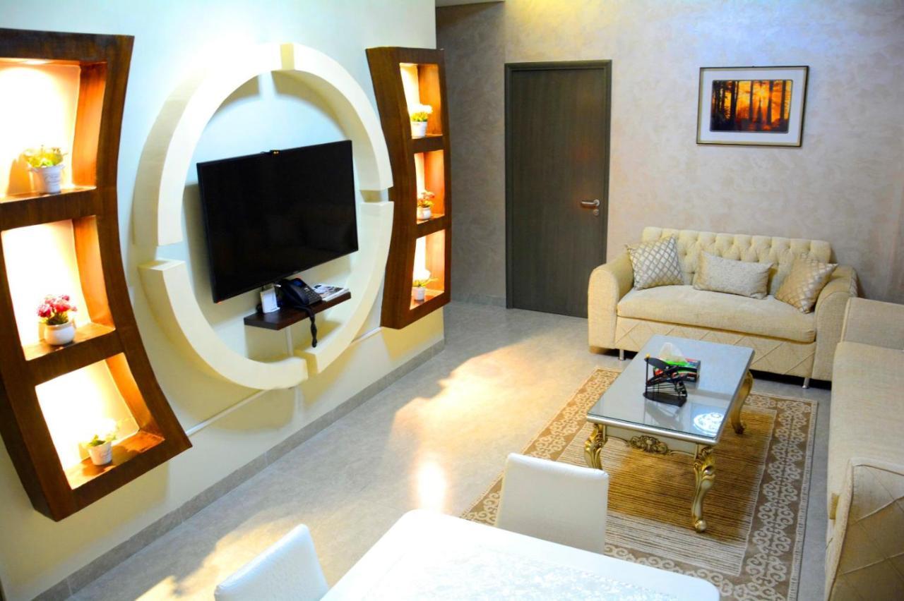 ذا فيفتى ايت السالمية Aparthotel Kuwait City Exterior photo