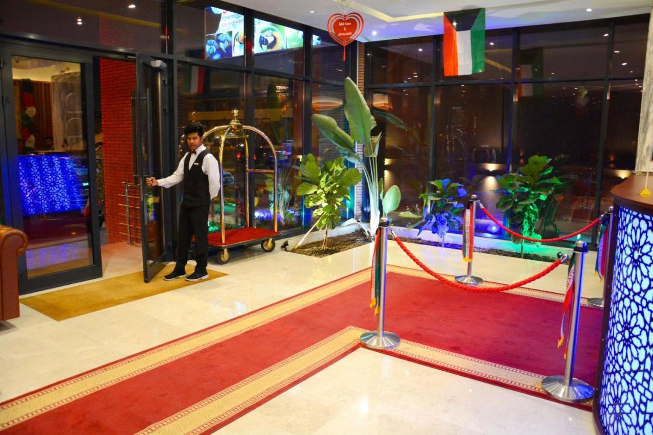 ذا فيفتى ايت السالمية Aparthotel Kuwait City Exterior photo